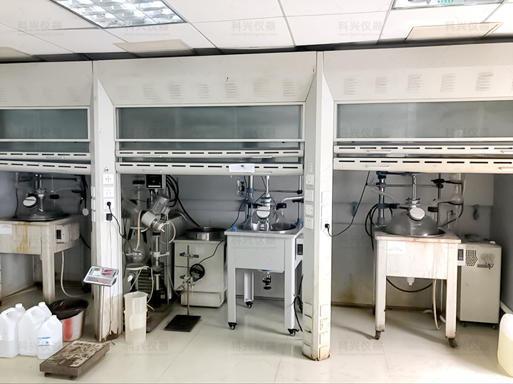 上?？婆d儀器與某公司合作